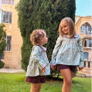 Conjunto florecitas Coco Acqua